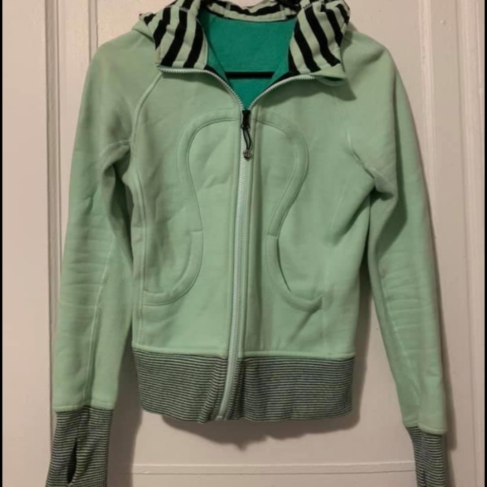Lululemon Zip Up Hoodie Women’s Size 2